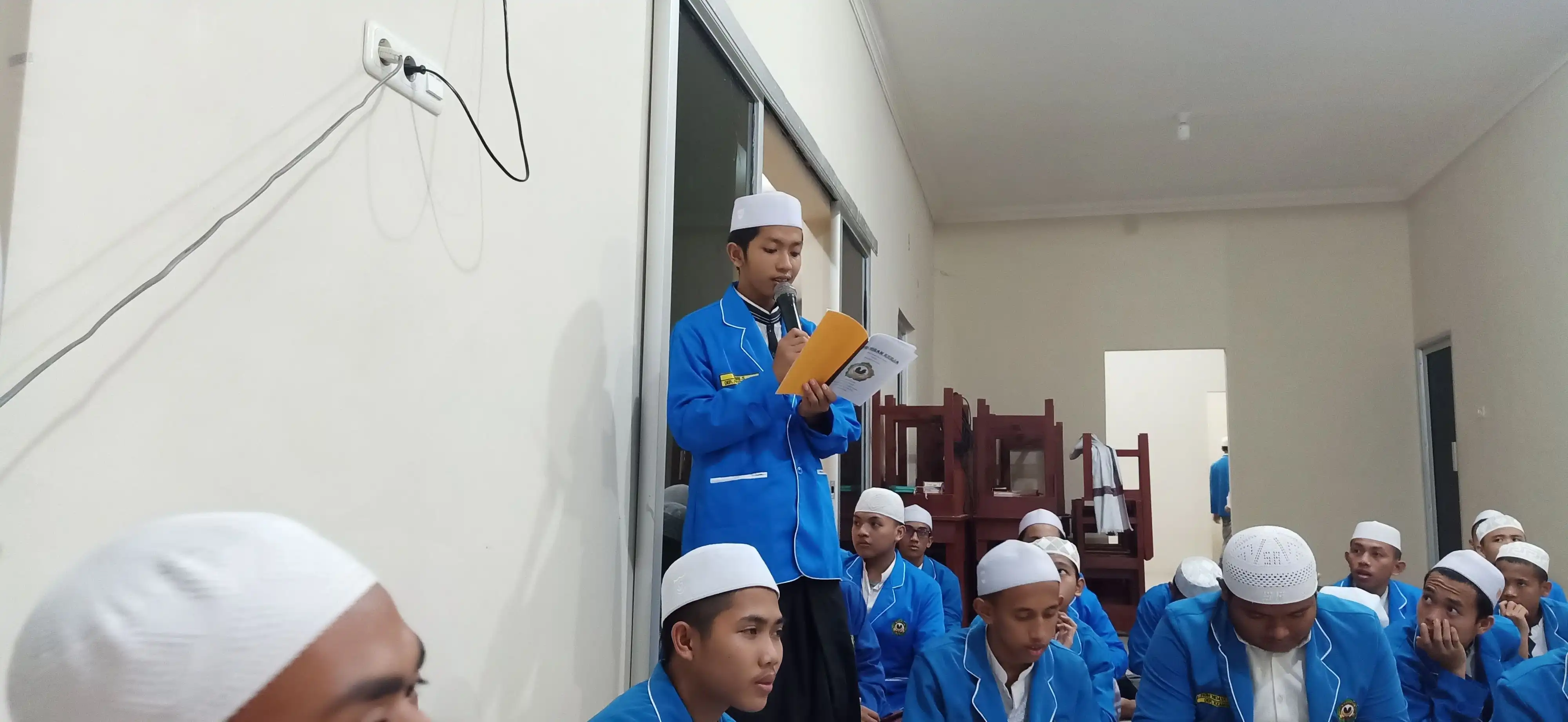 Rapat Akbar 27